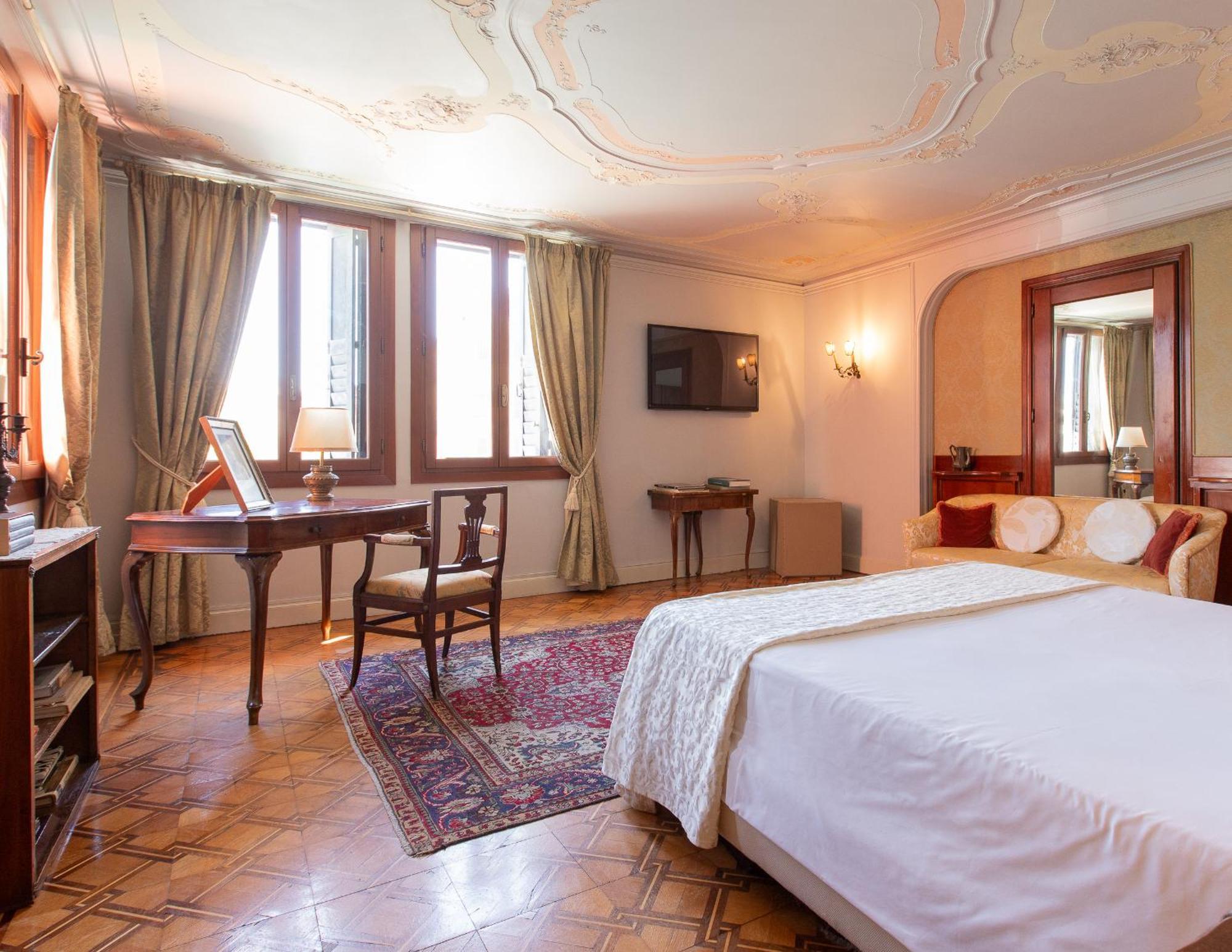 Gasthof Palazzetto Pisani Grand Canal 4*