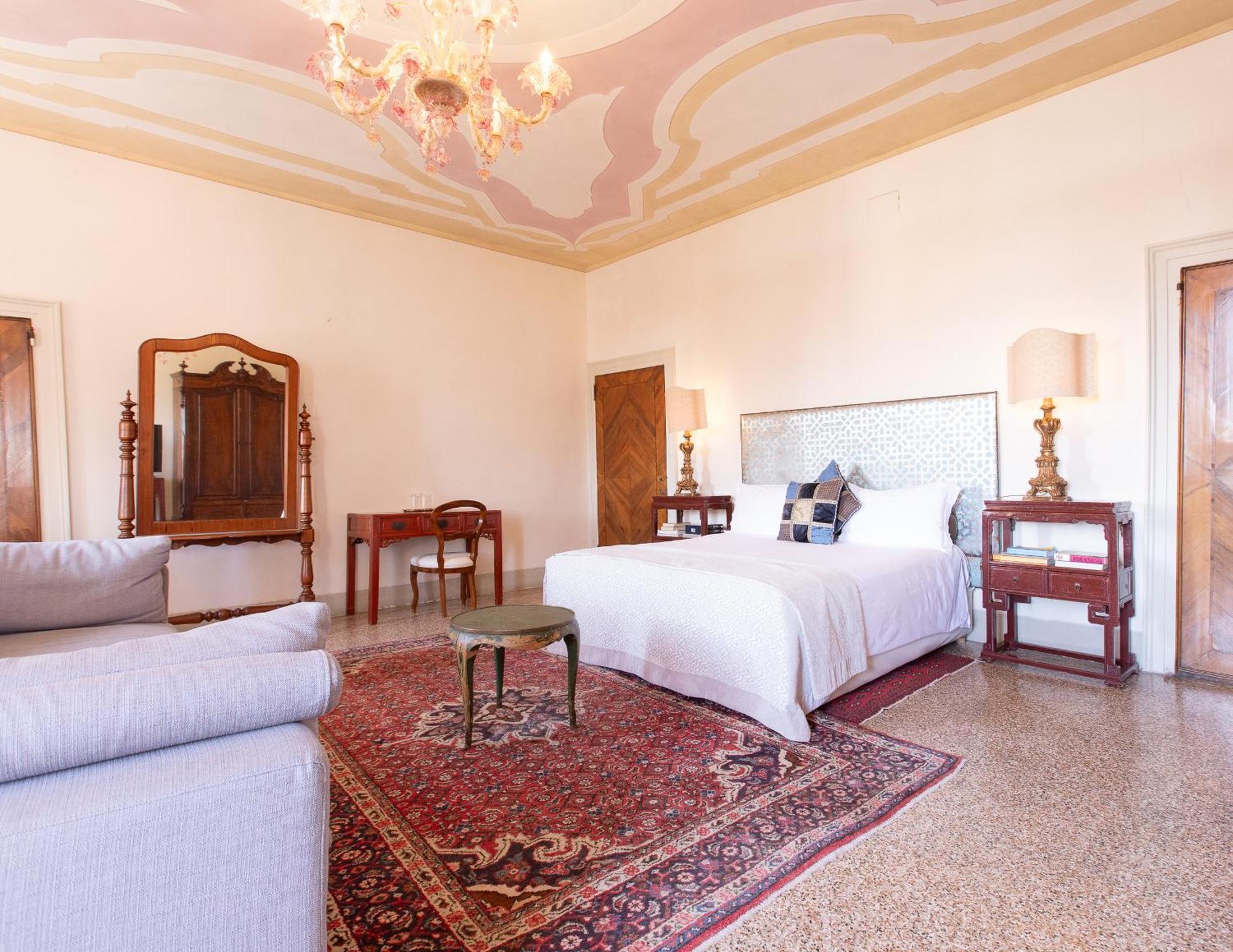 Gasthof Palazzetto Pisani Grand Canal 4*