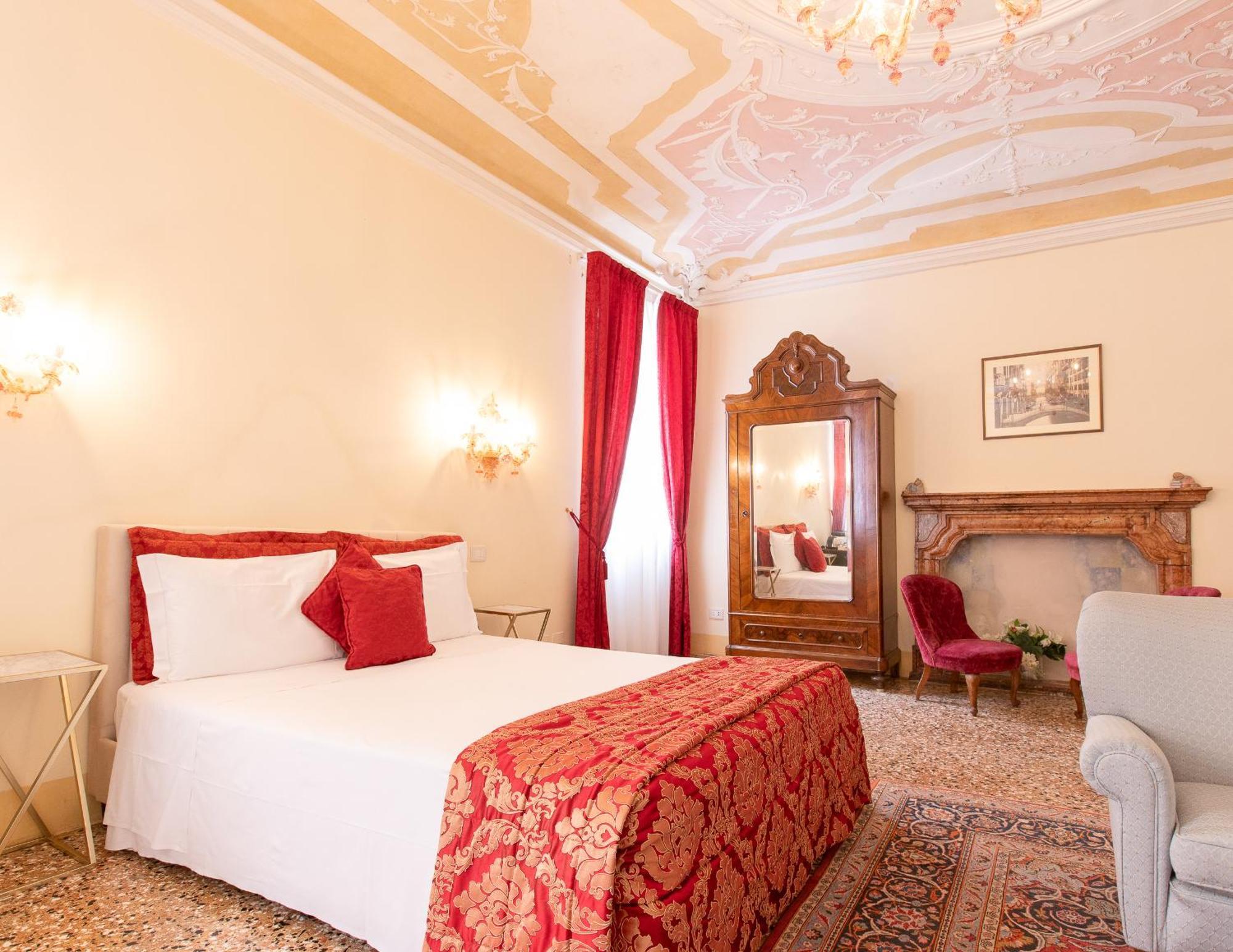 Gasthof Palazzetto Pisani Grand Canal Venedig