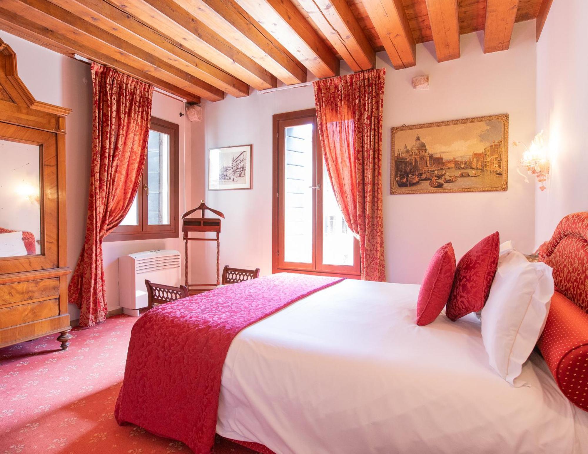 Gasthof Palazzetto Pisani Grand Canal